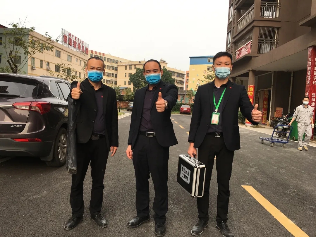 工地巡檢丨第四人民醫(yī)院職工住宅工地巡檢，為“最美逆行者”的新家護(hù)航！